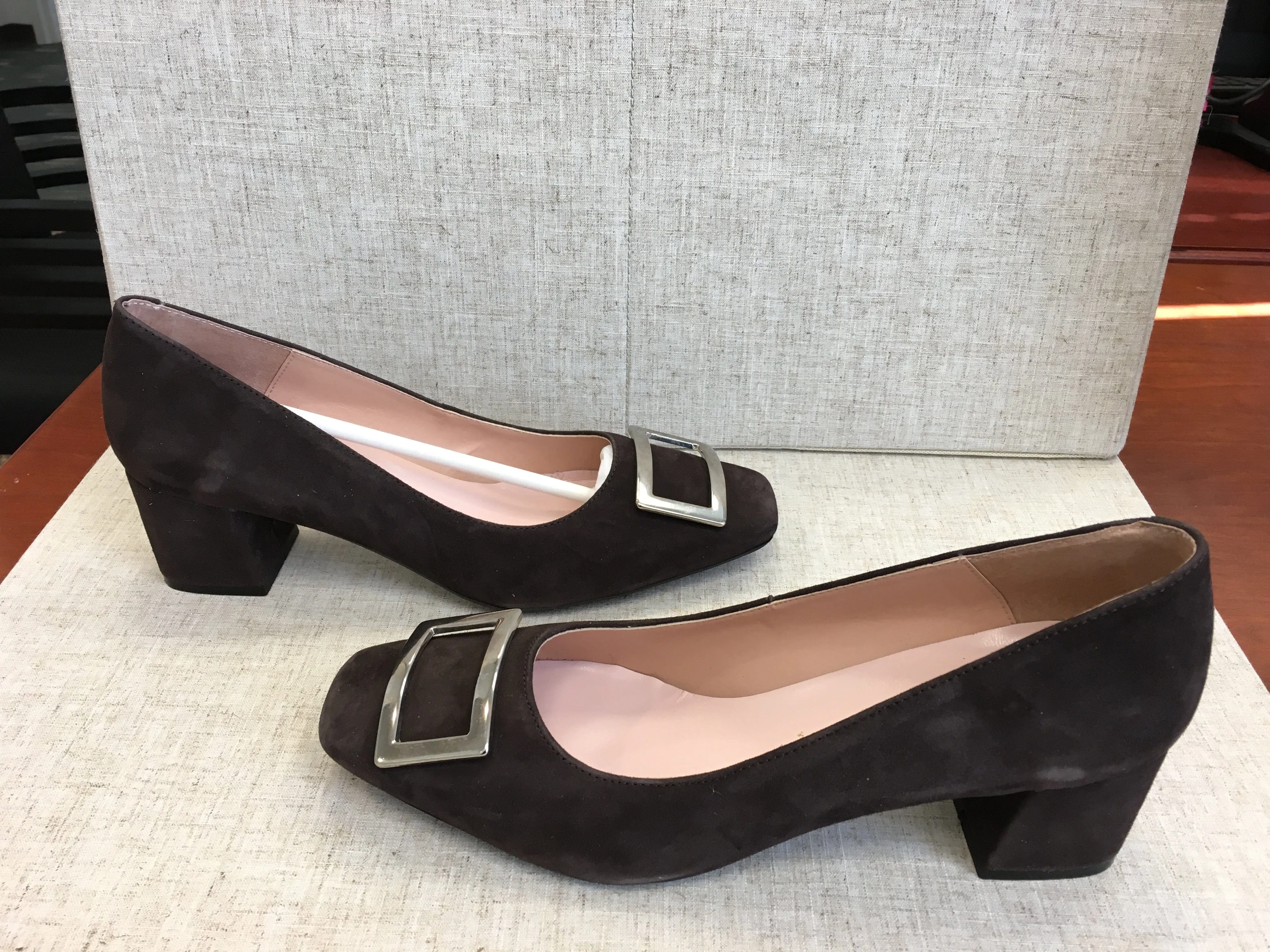 Bailarinas FLORA CFT Dark Brown Suede Leather Classic Square Toe Pump