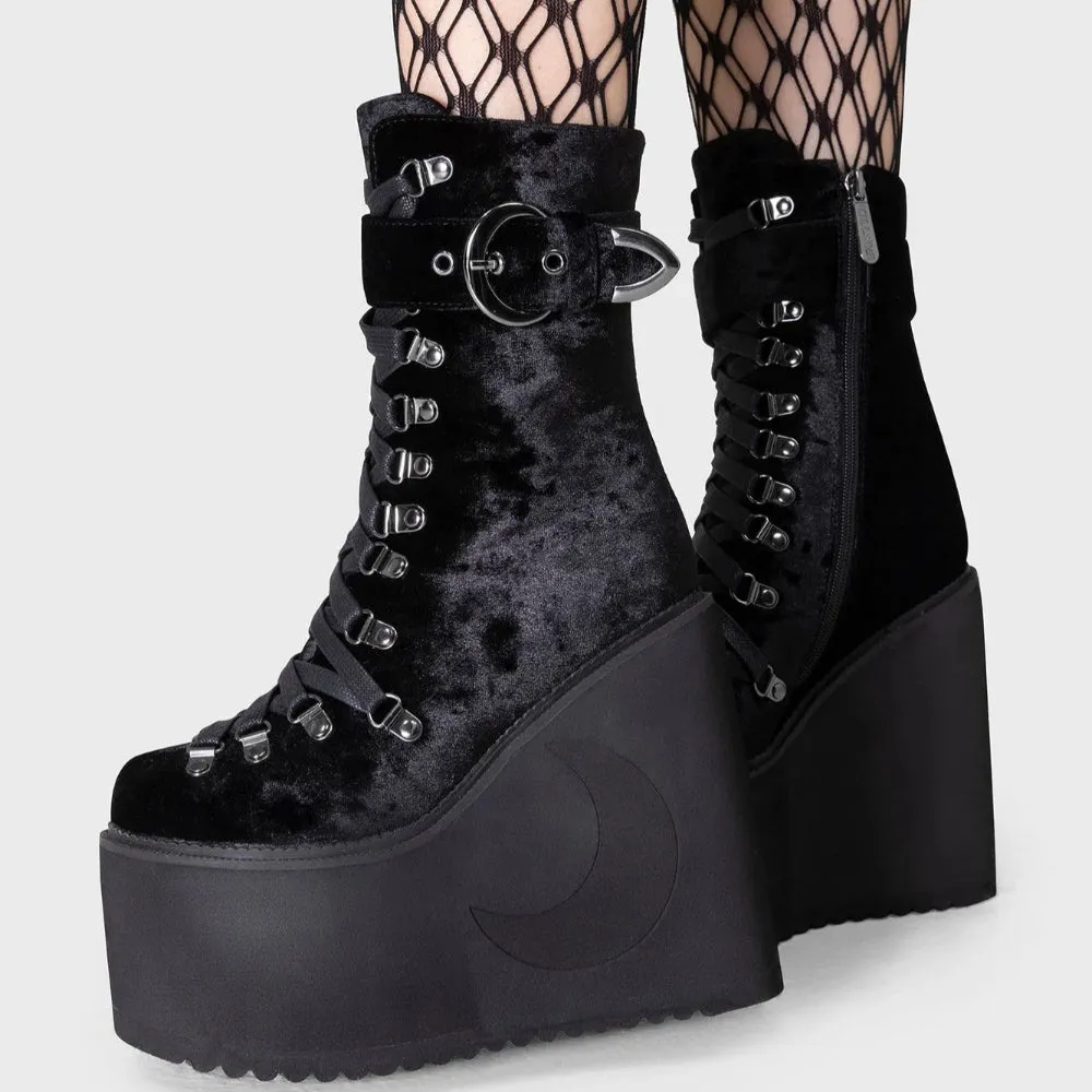 Mournful Steps Boots